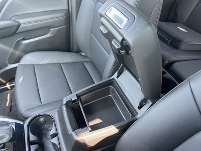 2025 Chevrolet Colorado WT/LT