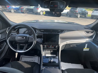 2025 Jeep Grand Cherokee GRAND CHEROKEE L ALTITUDE 4X4