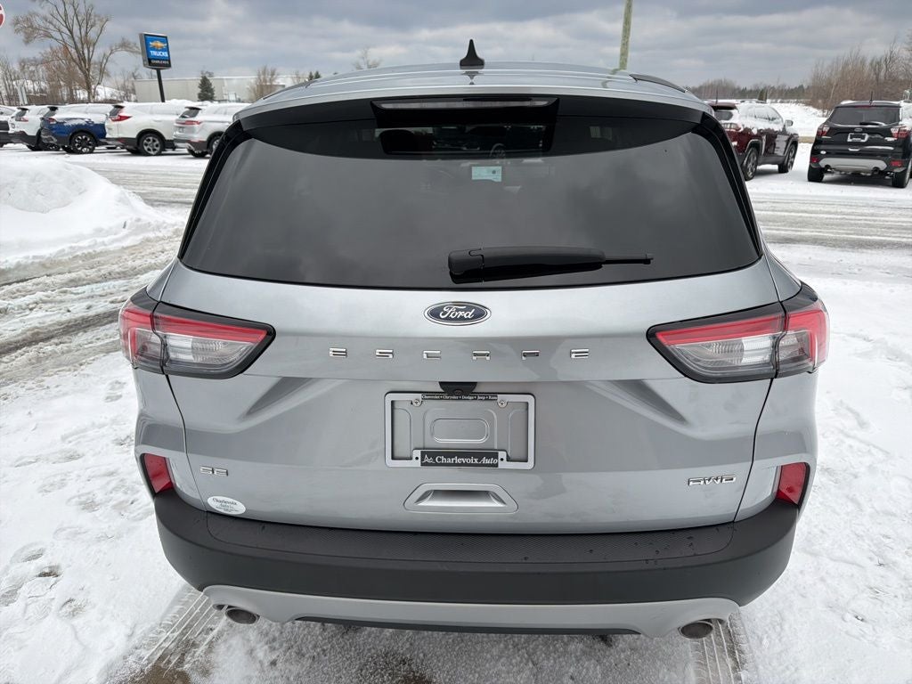 2022 Ford Escape SE