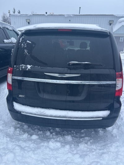 2013 Chrysler Town & Country Touring-L
